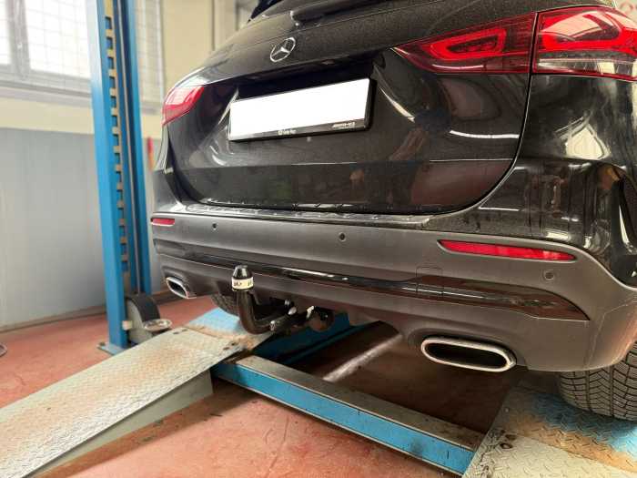 Mercedes GLC