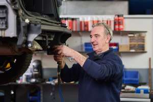 Installateur d'attelage